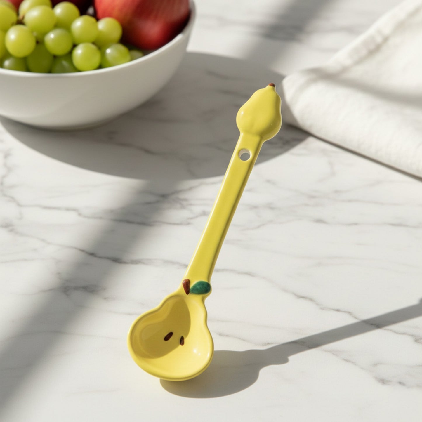 Apple Shaped Ceramic Reusable Spoon Set with Hanging Handle Design 3 Piece Set