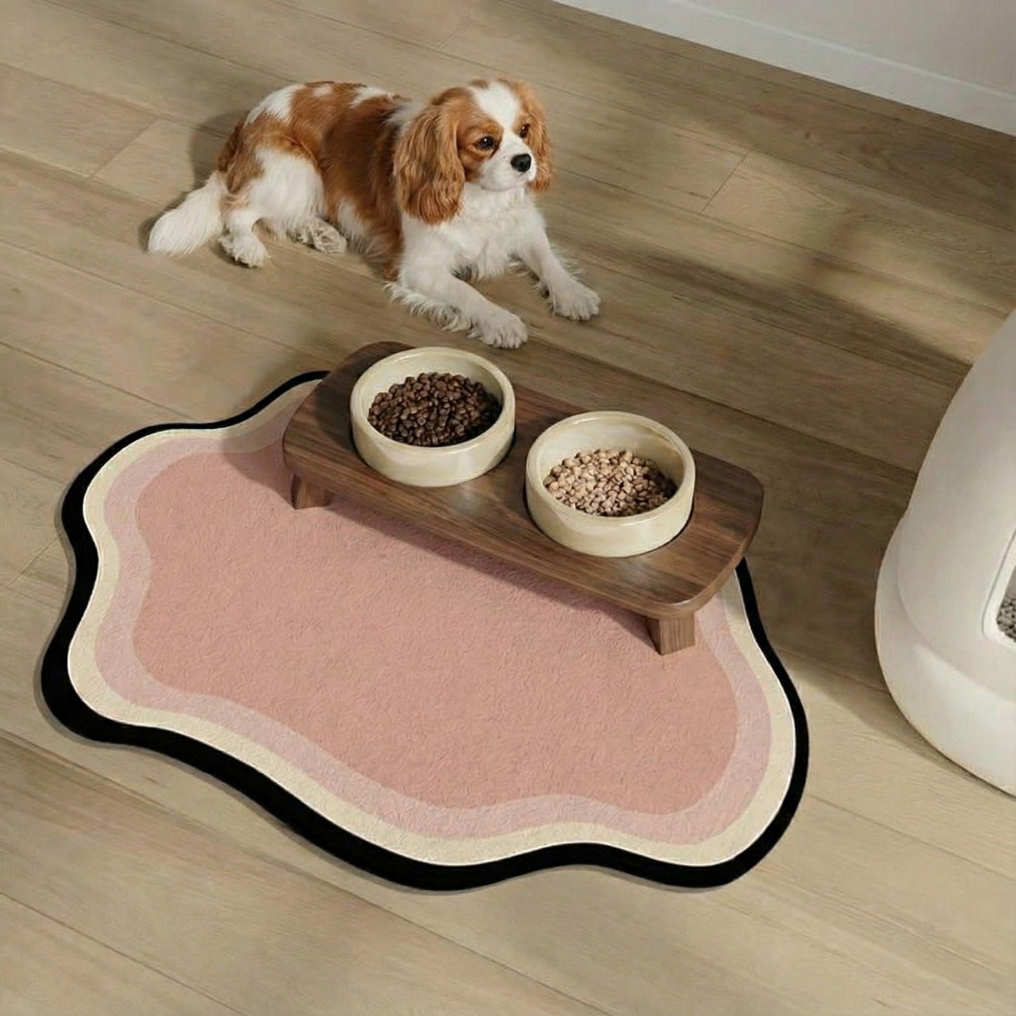 Irregular Shaped Decorative Table Placemat with Layered Abstract Border Design