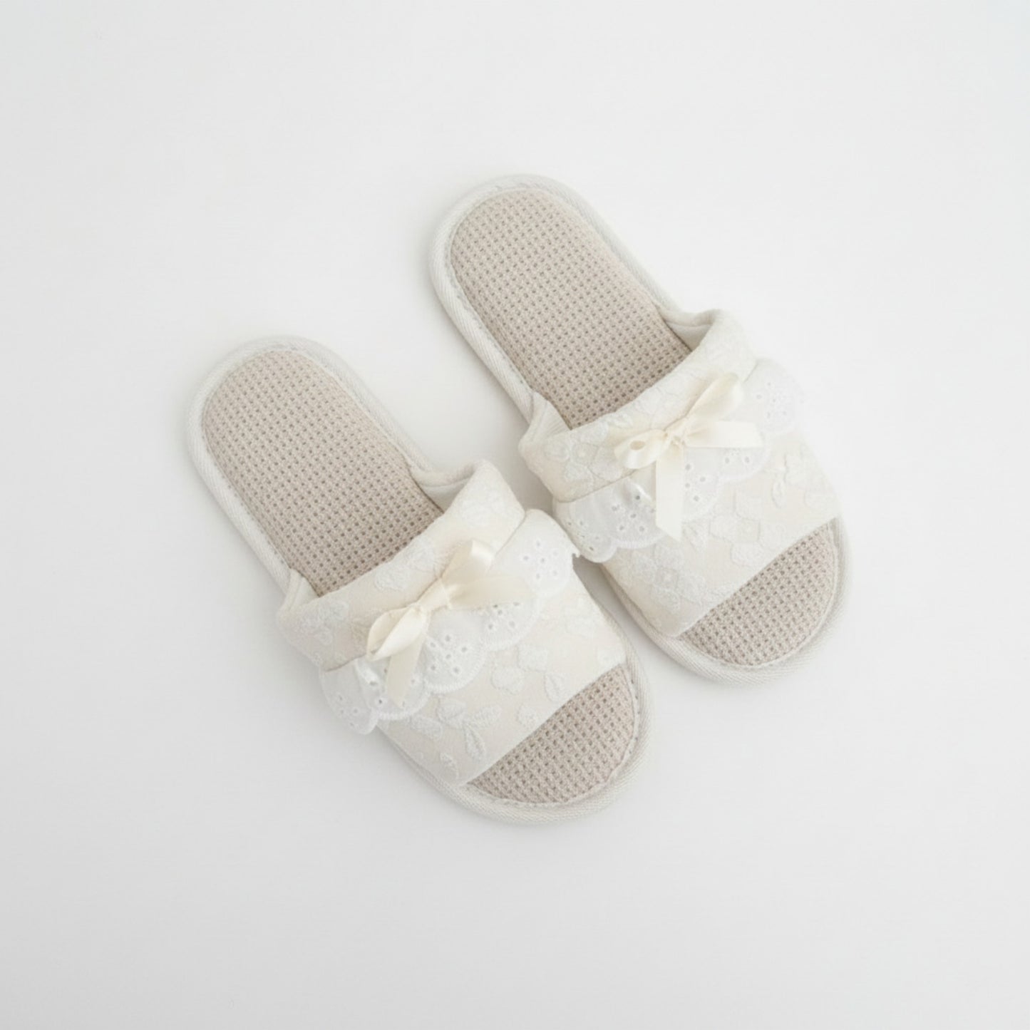 Lounge Women¡¯s Textured Slide Slippers with Valentine Lace Trim Bow Detail and Cushioned Footbed