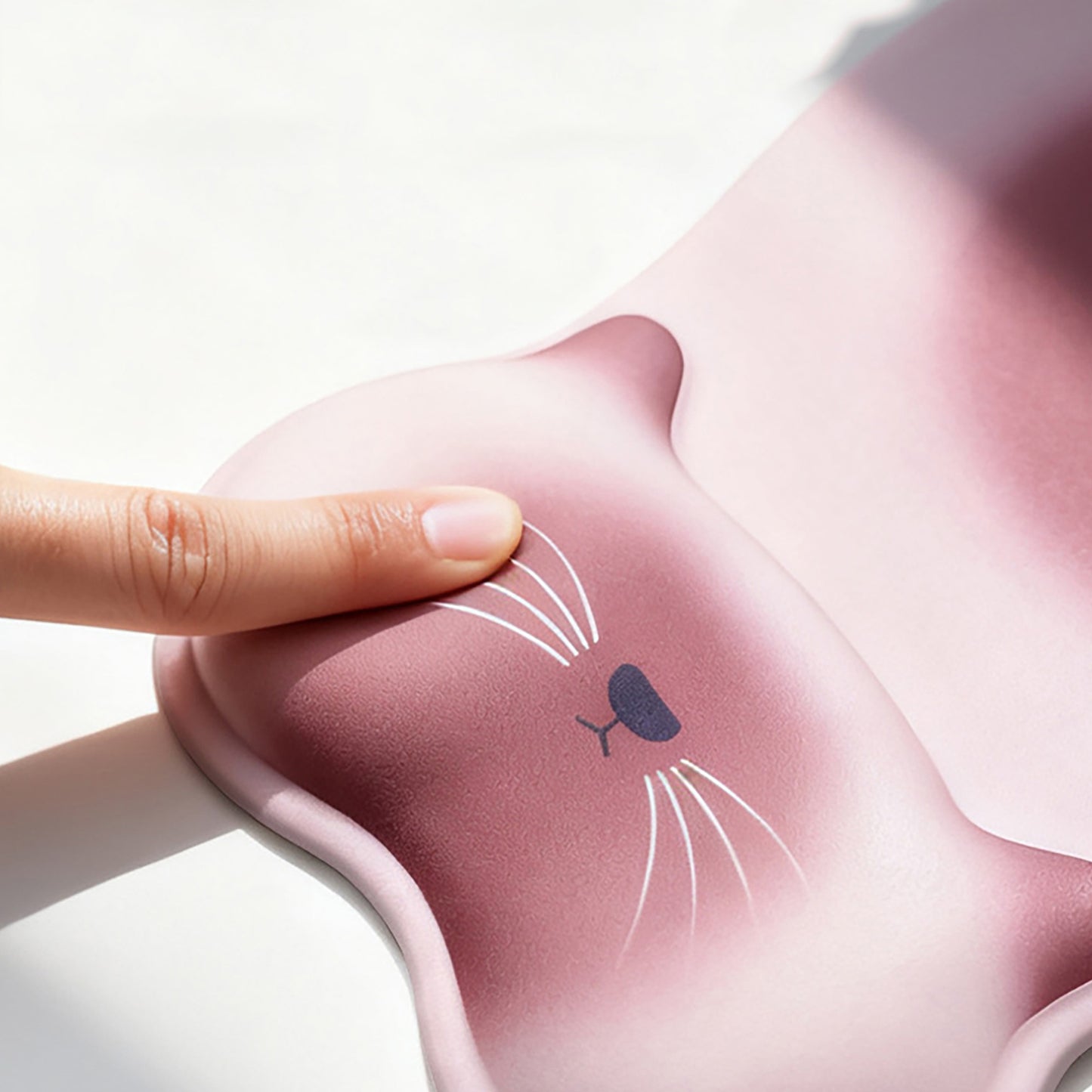 Cute Cat Mouse Pad With Soft Wrist Support And Non Slip Base
