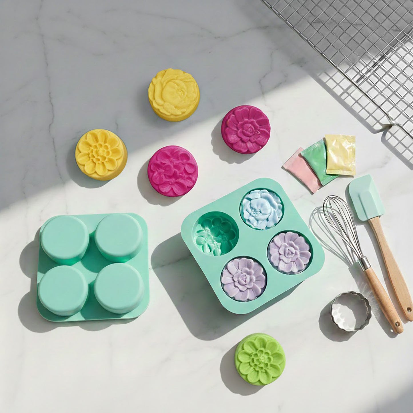 3-Piece Floral Silicone Baking Mold Set Round Flower Cake Soap Candy Chocolate Mold