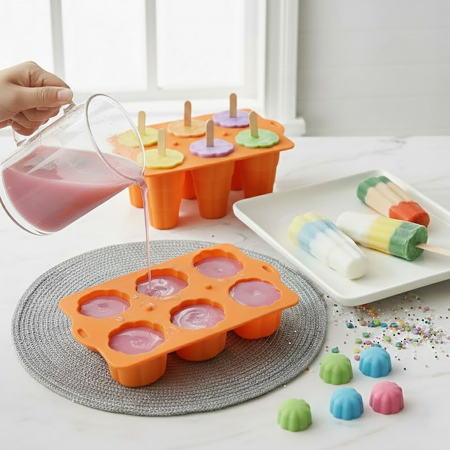 6-Cavity Silicone Popsicle Mold with Reusable Lid Flexible Nonstick Frozen Treat Tray