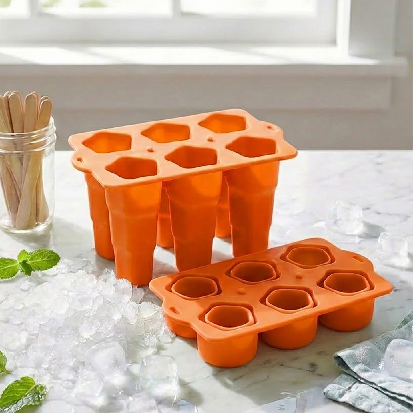 Silicone Popsicle Mold with Lid Reusable Ice Pop Maker Tray with 6 Cavities