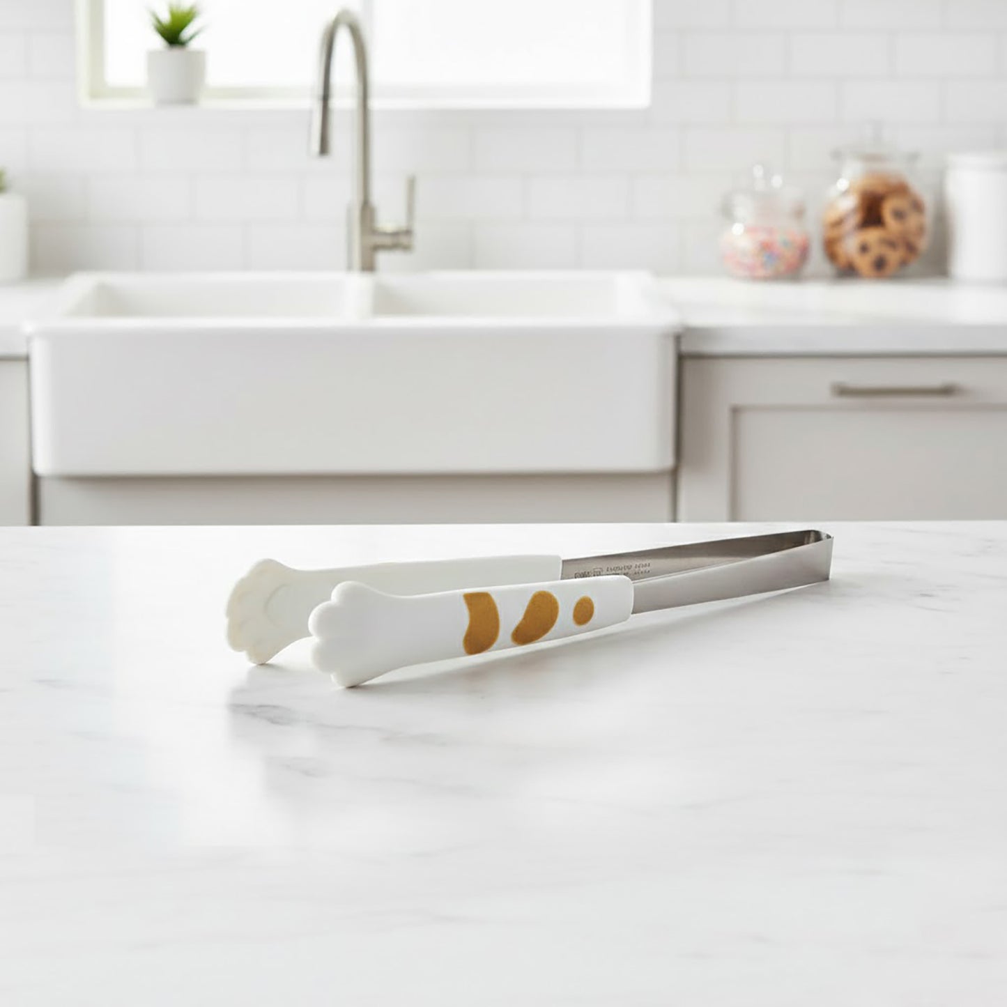 Stainless Steel Kitchen Tongs with Paw Handle Design Serving Utensil Set 2 Piece