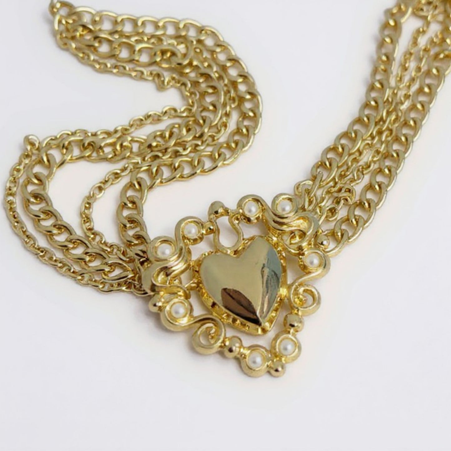 Multi Chain Heart Charm Waist Belt with Pearl Detail Decorative Fashion Accessory