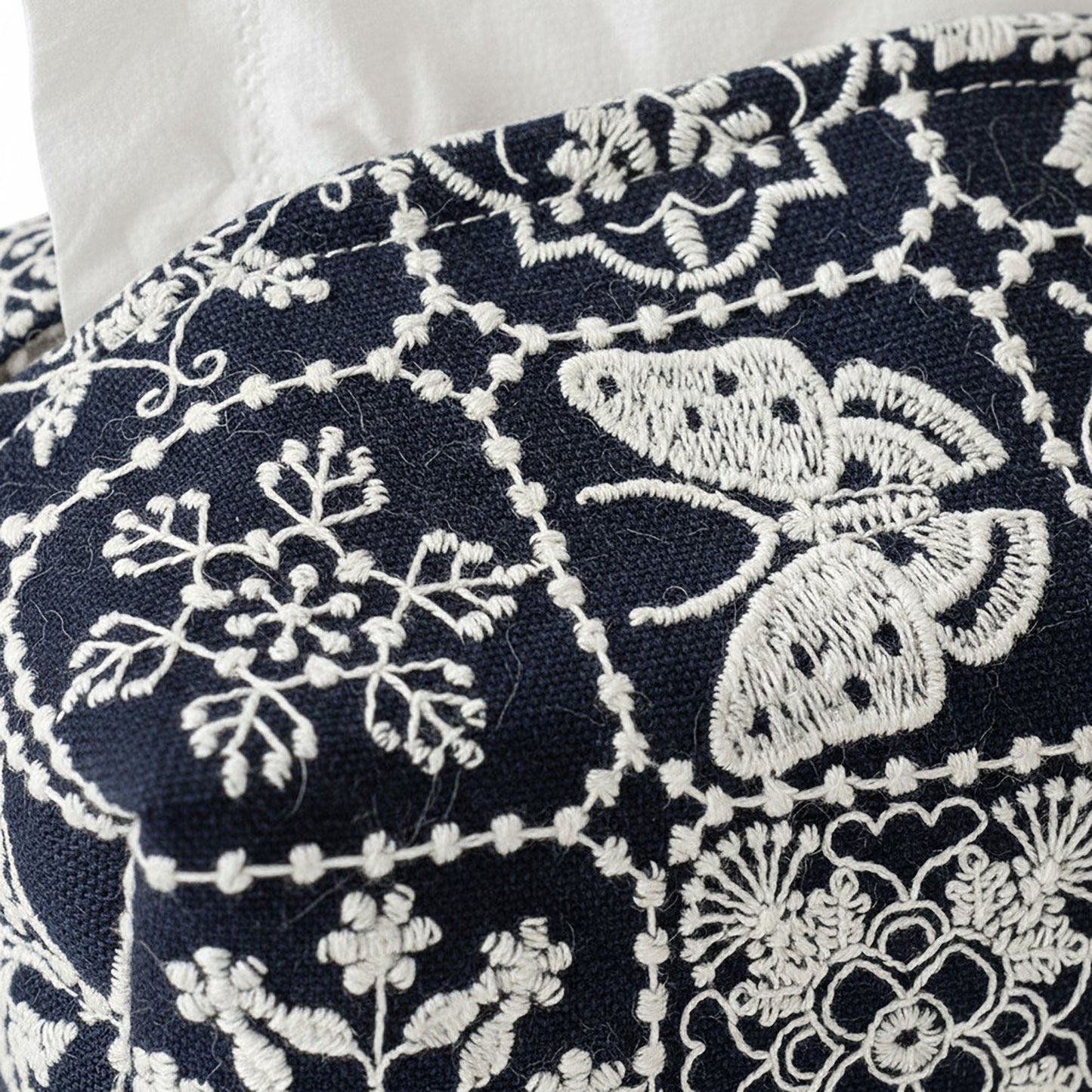 Embroidered Fabric Tissue Holder with Patchwork Pattern Design