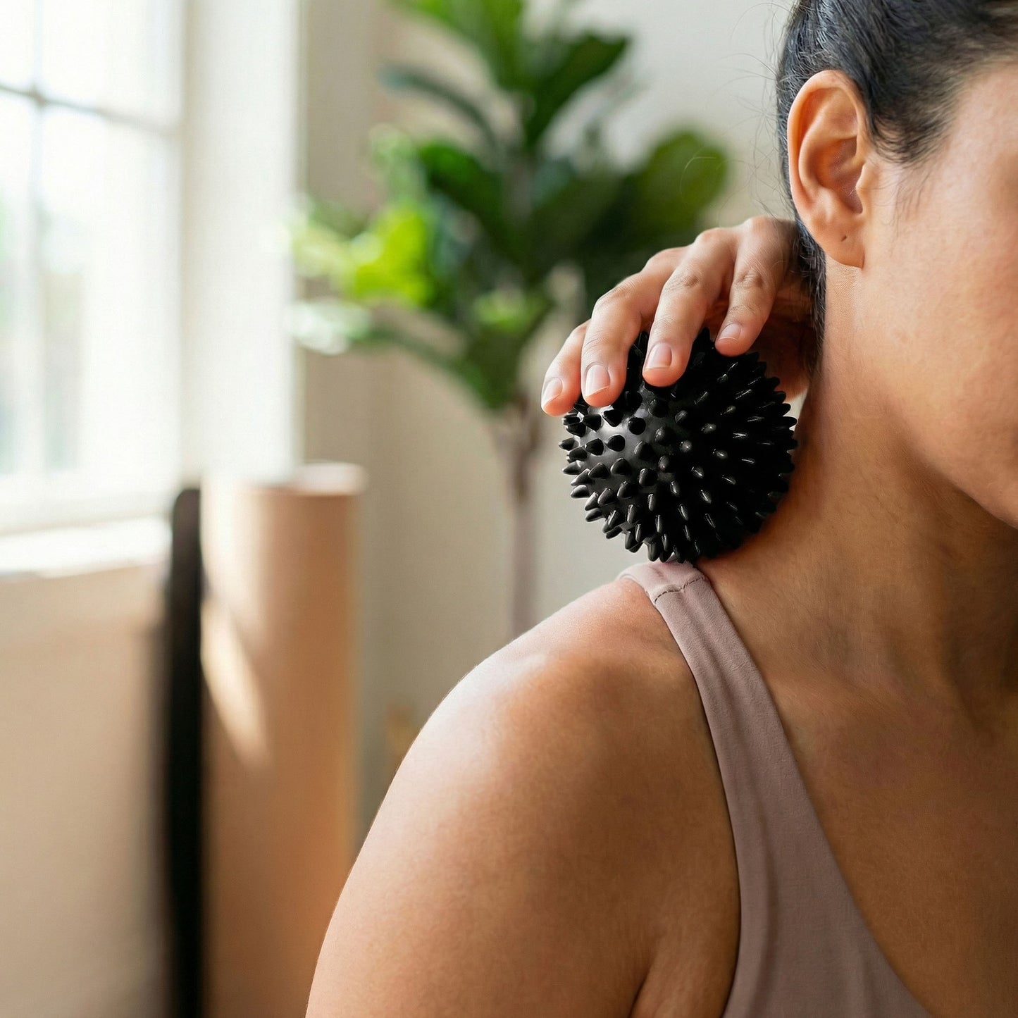 4-PC Spiky Massage Ball for Muscle Relief and Trigger Point Therapy