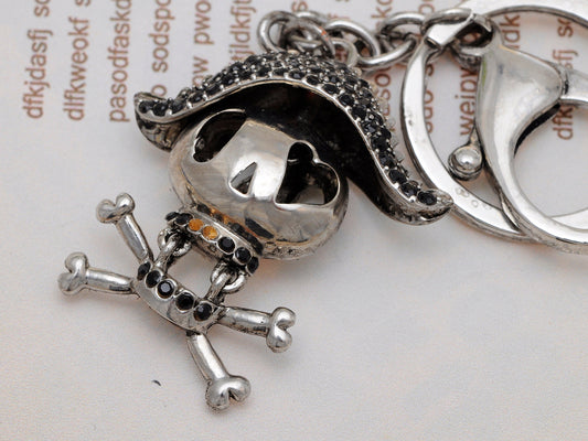 Jet Black Ice Cartoon Pirate Skull Hat Crossbone Keychain