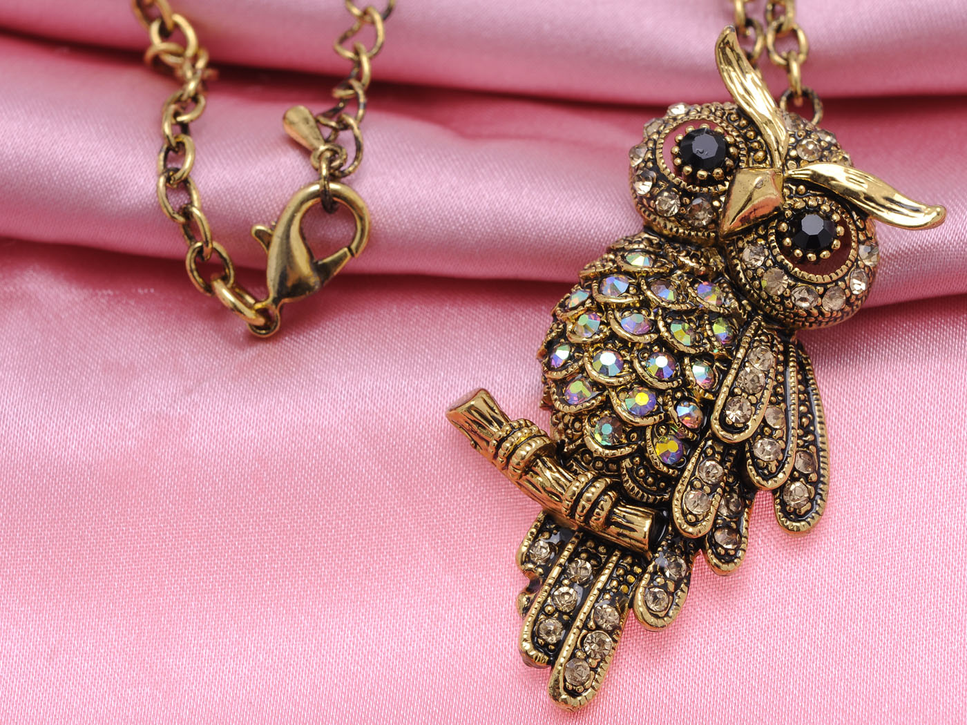 Antique Owl Bird Topaz Color Animal Pendant Necklace