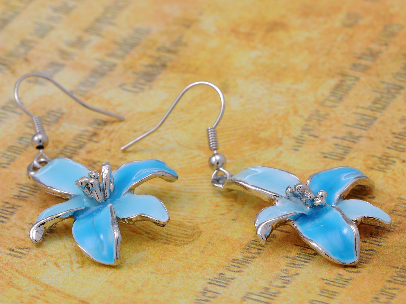 Tropical Hawaiian Fresh Flower Sky Blue Enamel Necklace Earring Set