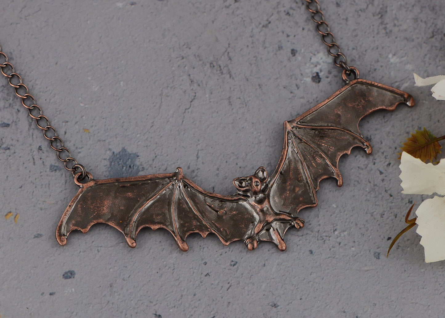 Frightening Halloween Black Enamel Paint Flying Bat Chain Necklace Pendant
