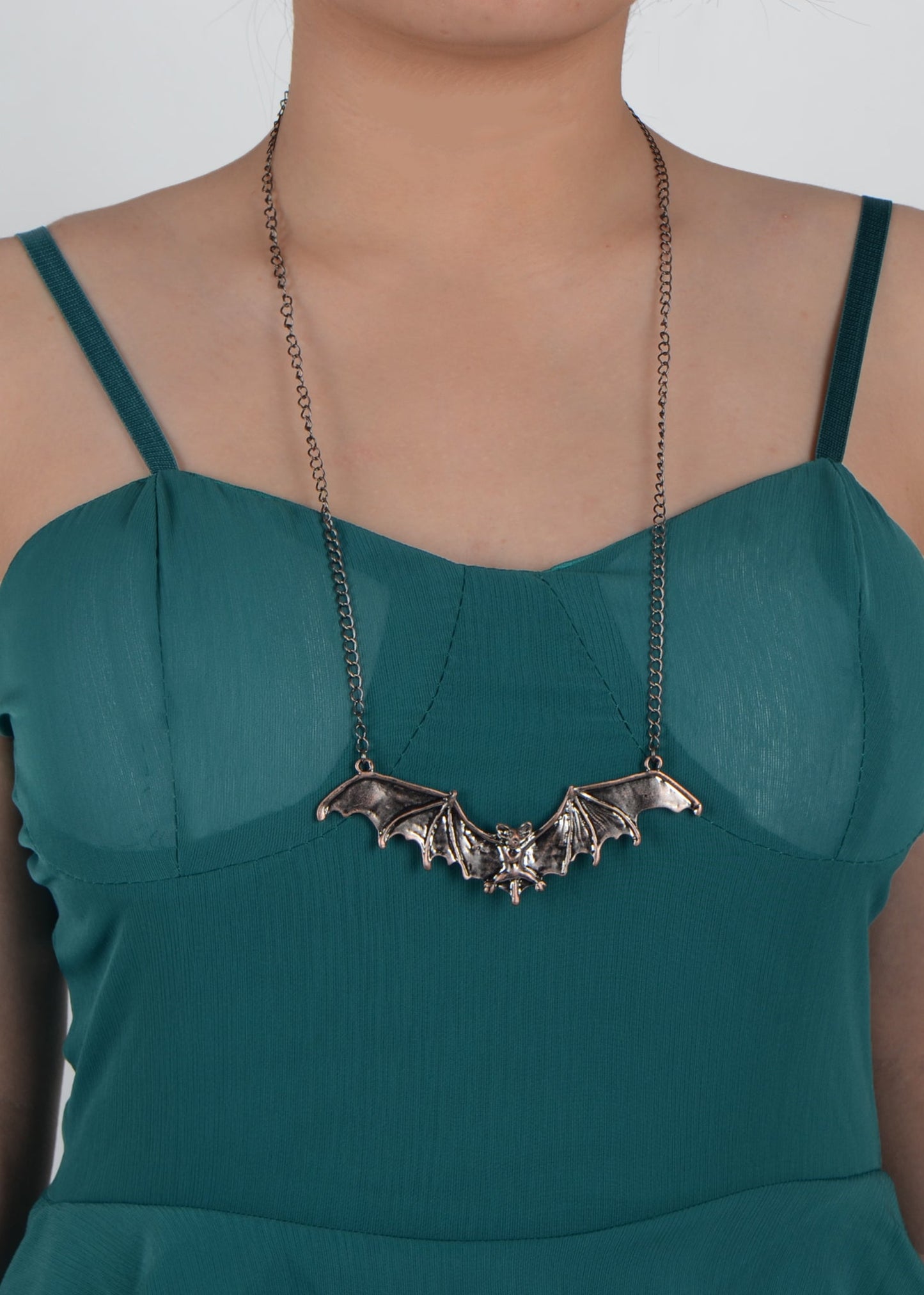 Frightening Halloween Black Enamel Paint Flying Bat Chain Necklace Pendant