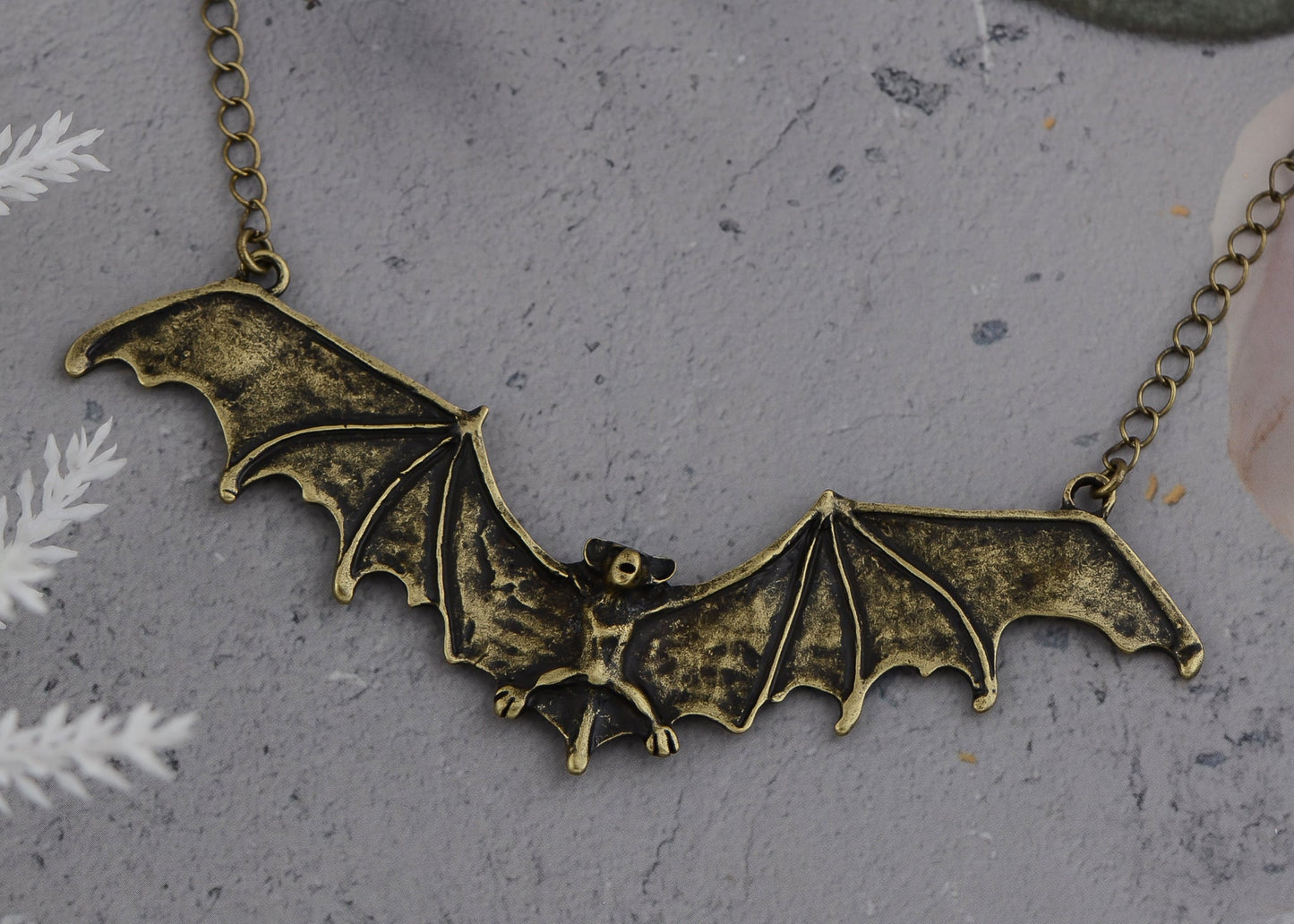 Frightening Halloween Black Enamel Paint Flying Bat Chain Necklace Pendant