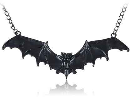 Frightening Halloween Black Enamel Paint Flying Bat Chain Necklace Pendant