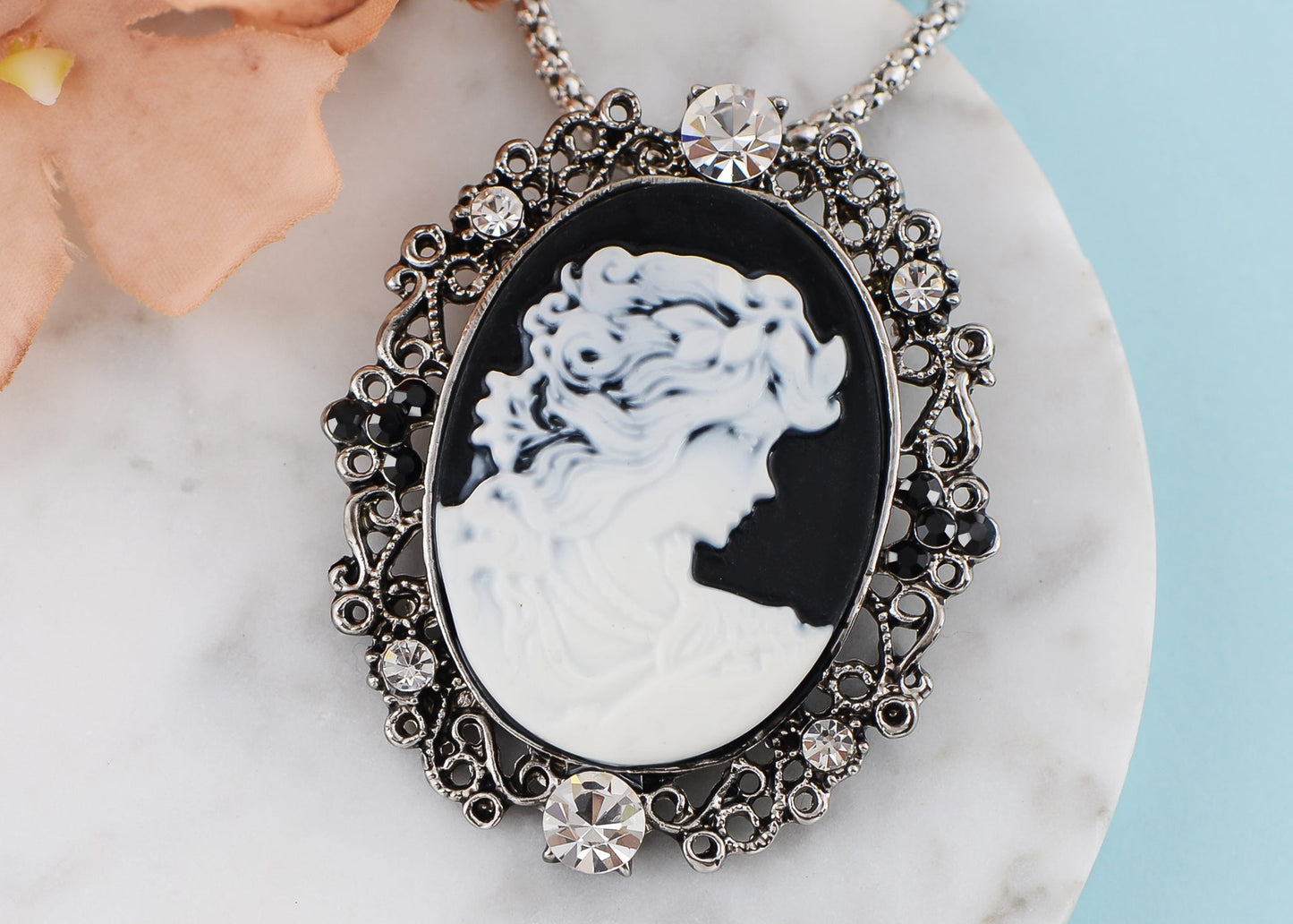 Gun Cameo Lady Victorian Pendant Necklace
