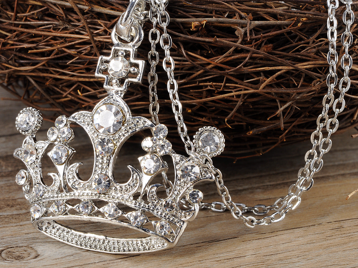 Queen Crown Princess Pendant Necklace