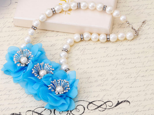 Three Blue Flower Pendant Accented Pearl Necklace