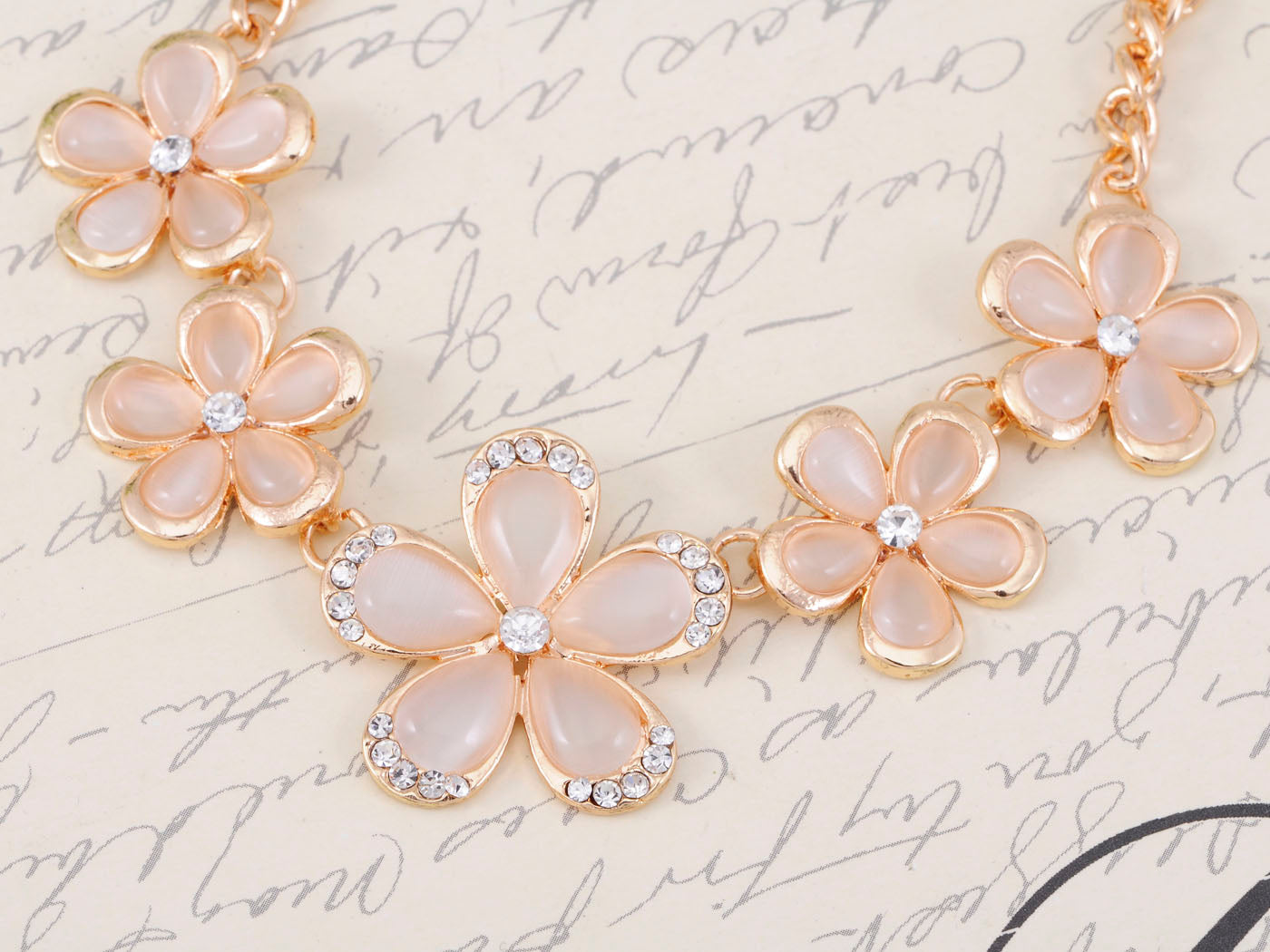 Exquisite Flower Collar Necklace