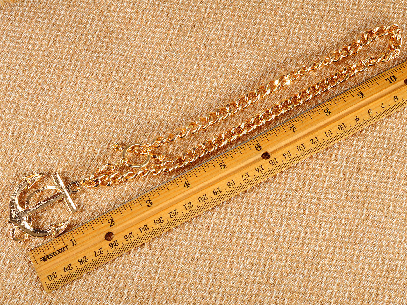 Embellished Anchor Pendant Short Chain Necklace