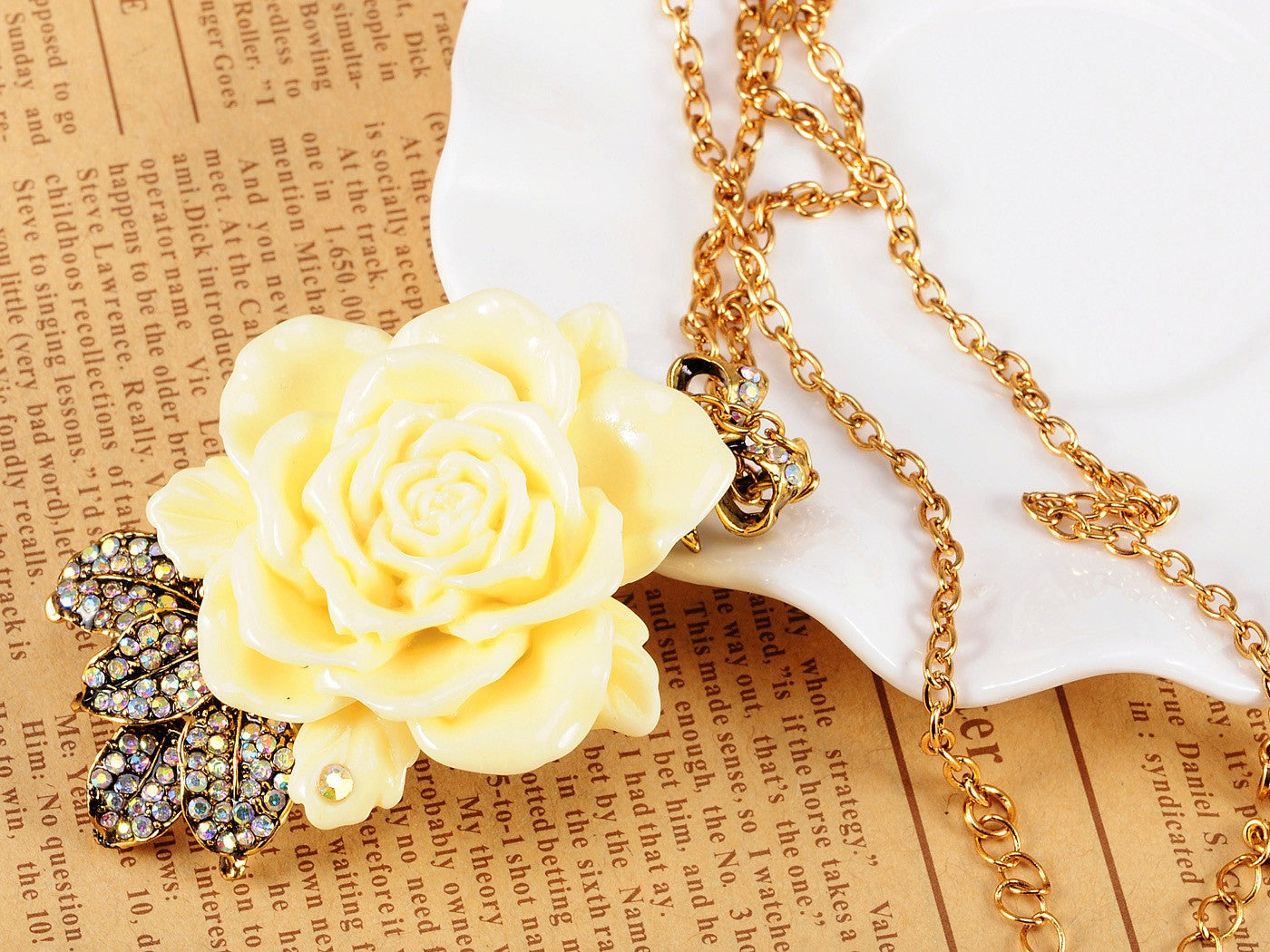 Antique Cream Vintage Rose Flower Leaf Bow Pendant Necklace