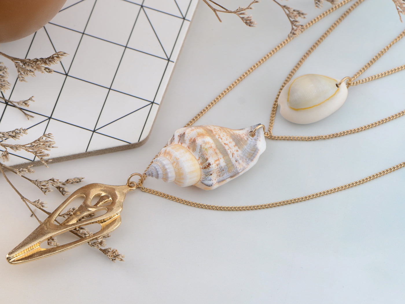 Layered 2 Chains Dangling Textured Starfish Pendant Beach Bride Bib Necklace