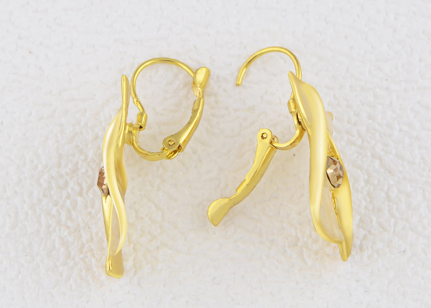 Contemporary Accented Necklace