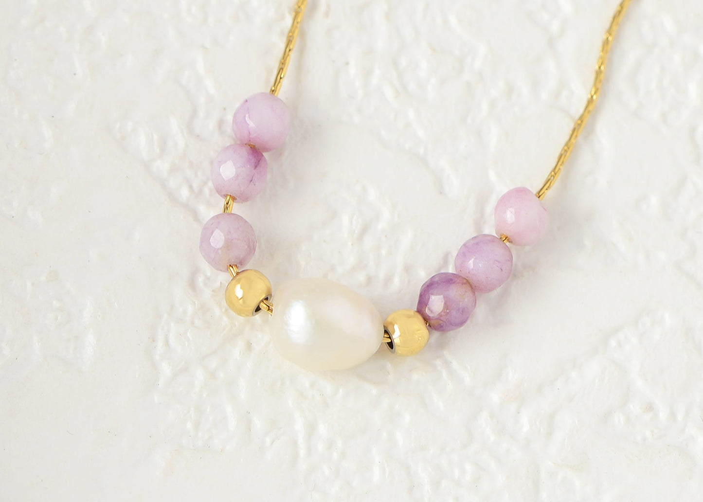 Pearl Pendant Necklaces for Women Dainty Gold Plated Chain Beach Necklace