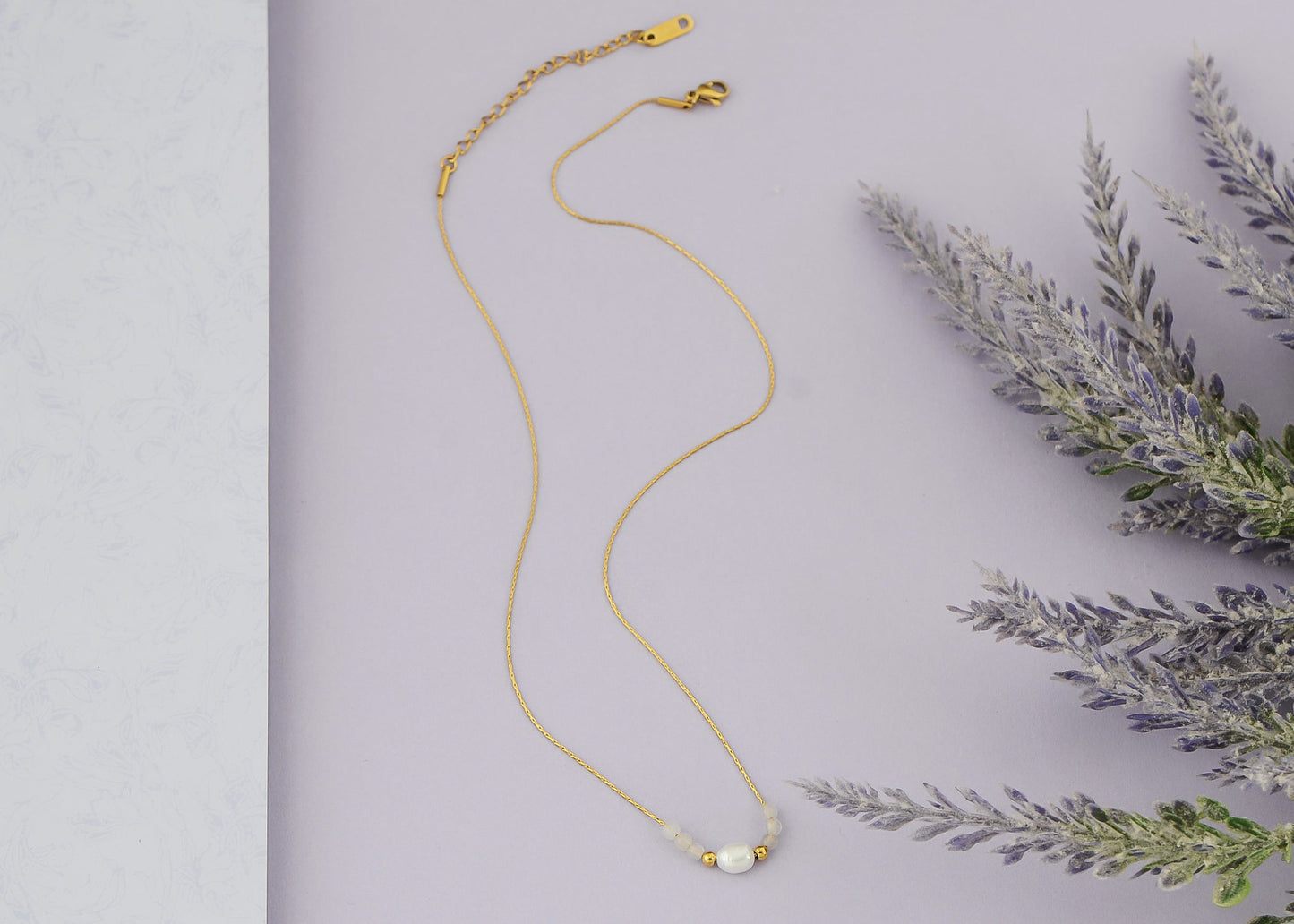 Pearl Pendant Necklaces for Women Dainty Gold Plated Chain Beach Necklace