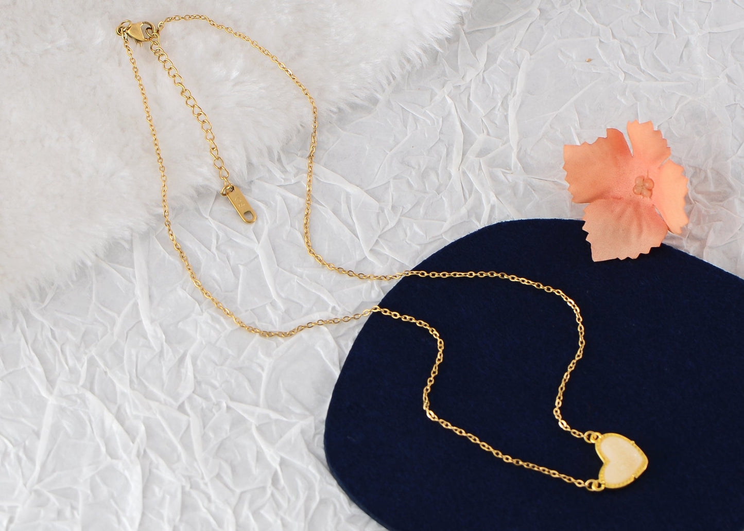 Golden Tone Love Heart Natural Stone Pendant Necklace Birthday or Christmas Jewelry for Women