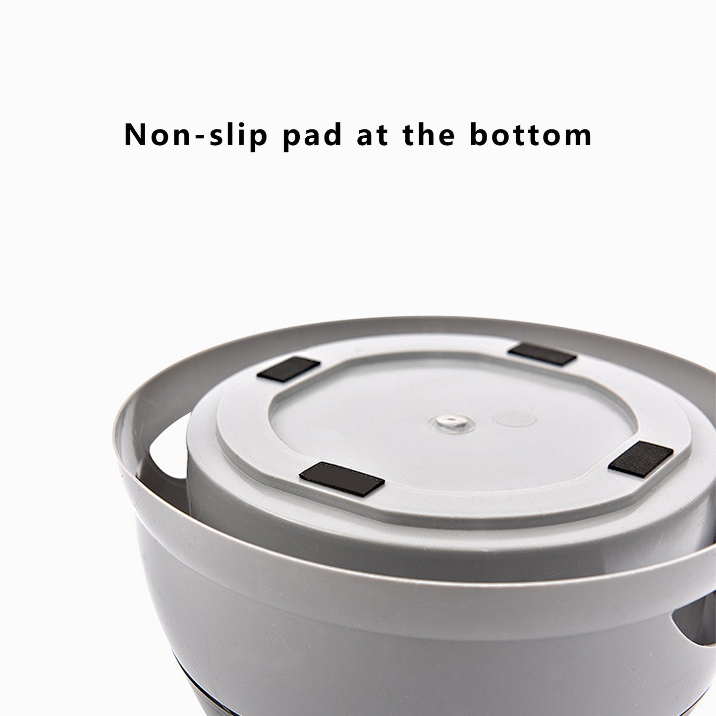 Non Spill Dog Water Bowl with Floating Disk 25 oz Car Travel Pet Water Bowl