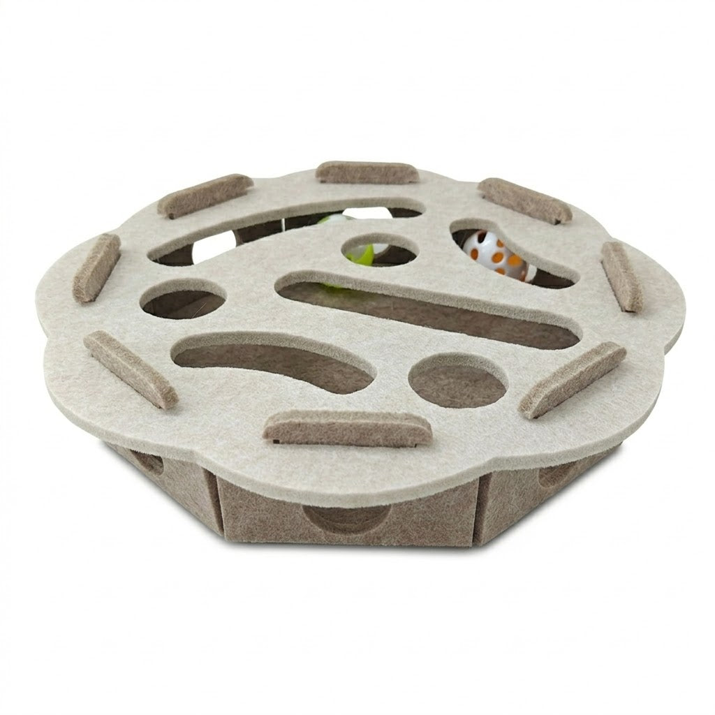 Interactive Cat Puzzle Toy Felt Treat Maze Enrichment Toy for Indoor Cats