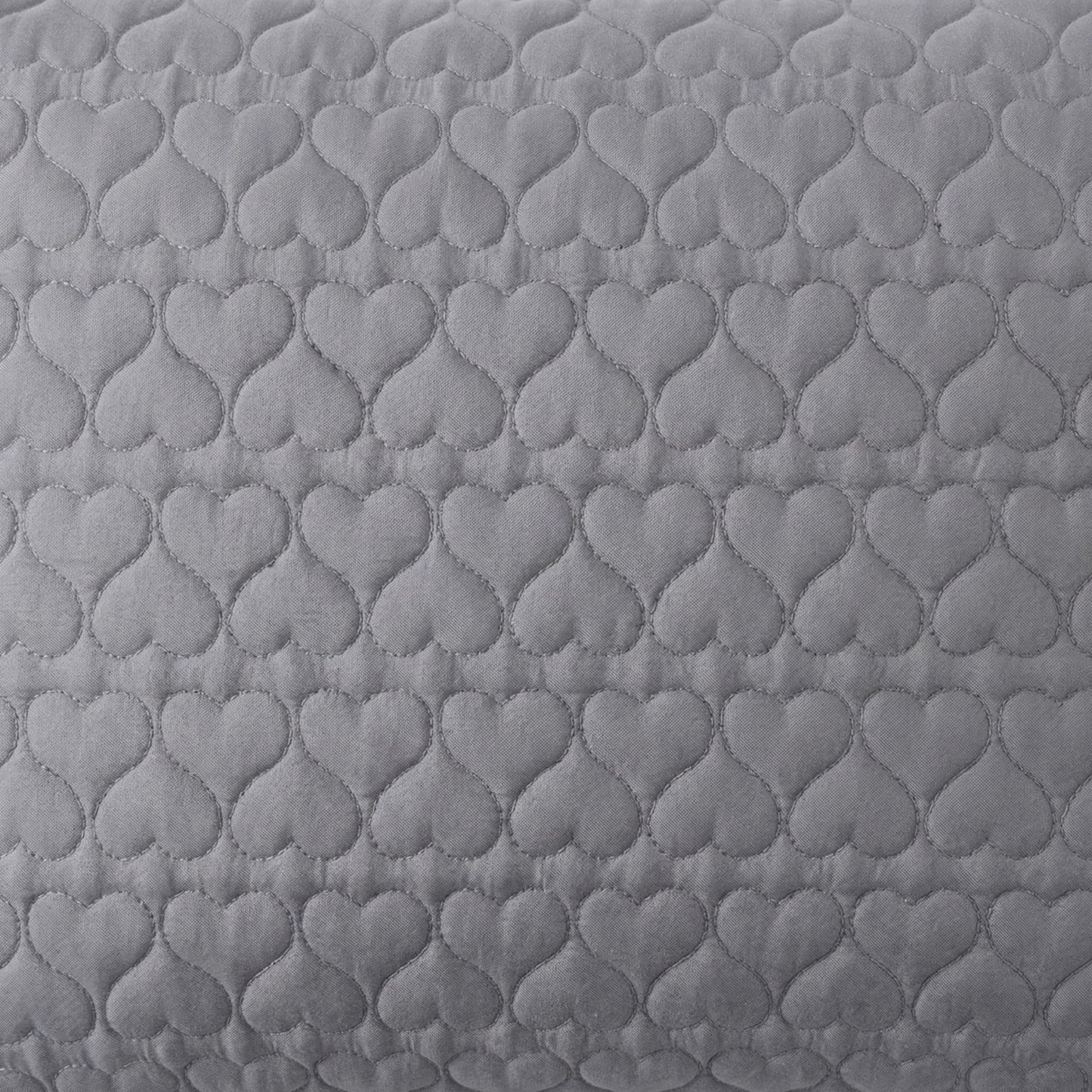 2-Pack Heart Quilted Pillowcases with Envelope Closure Decorative Sleep Cover Set 18.9x29in