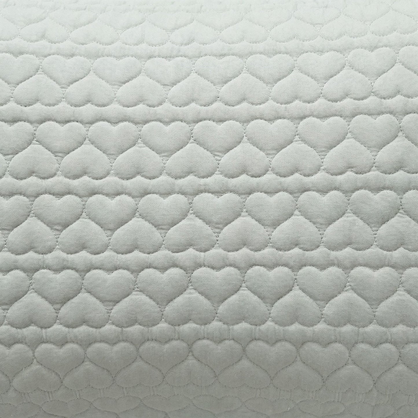 2-Pack Heart Quilted Pillowcases with Envelope Closure Decorative Sleep Cover Set 18.9x29in