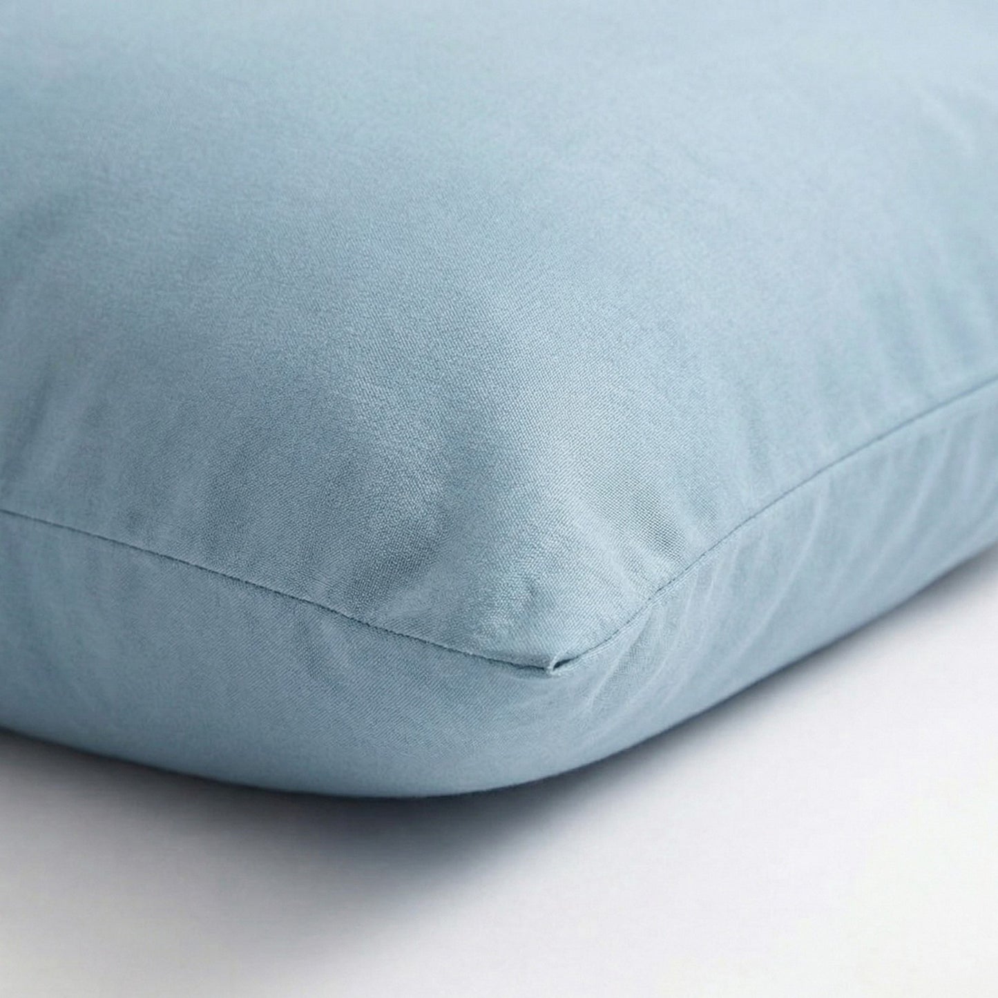 2-Pack Solid Color Pillowcases with Envelope Closure Decorative Sleep Cover Set 18.9x29in