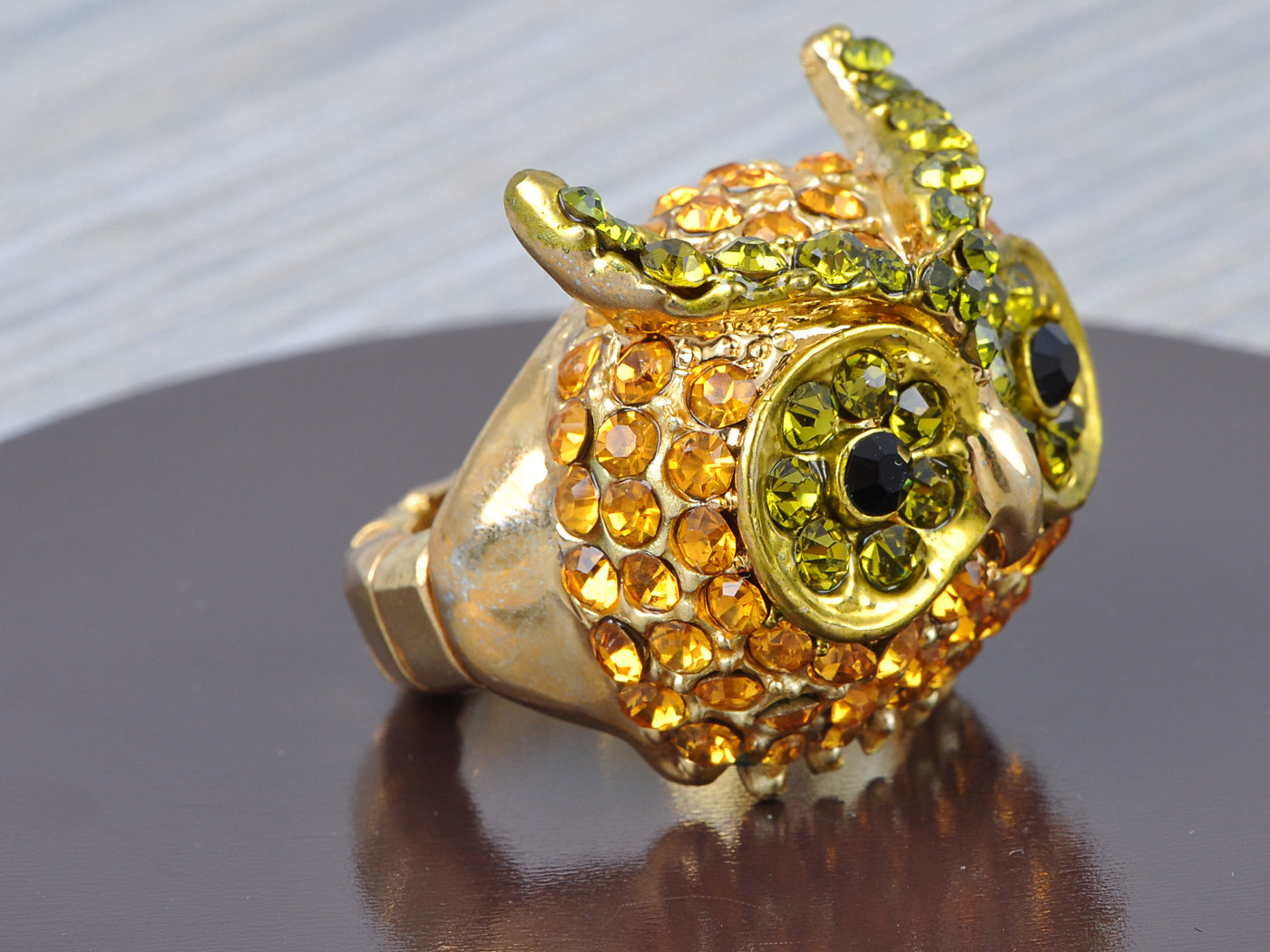 Glimmering Topaz & Lime Big Headed Owl Ring
