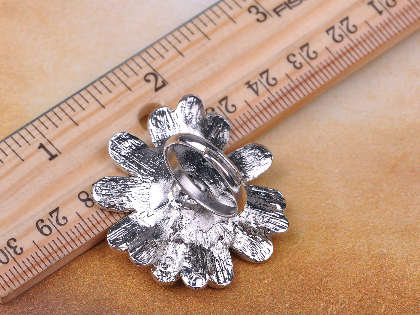 Pink Enamel Opaque Pearl Daisy Flower Floral Ring