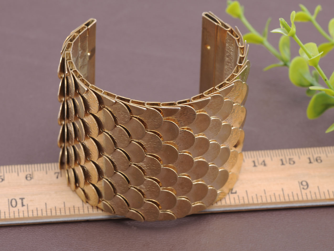 Egyptian Etched Textured Scales Scalloped Wrap Arm Cuff Bracelet