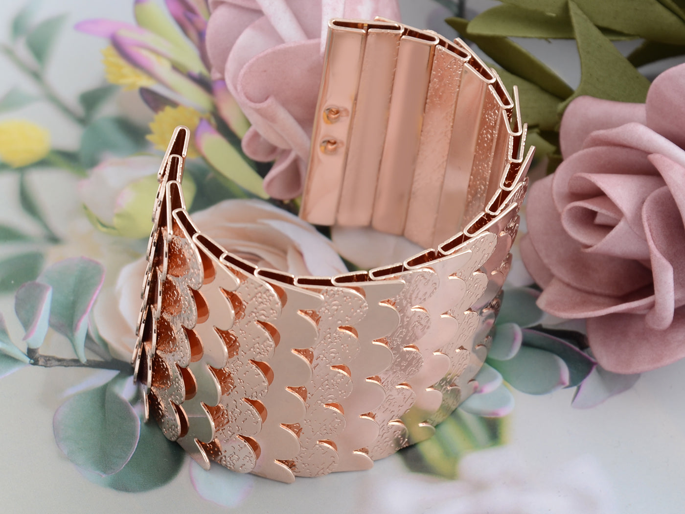 Egyptian Etched Textured Scales Scalloped Wrap Arm Cuff Bracelet