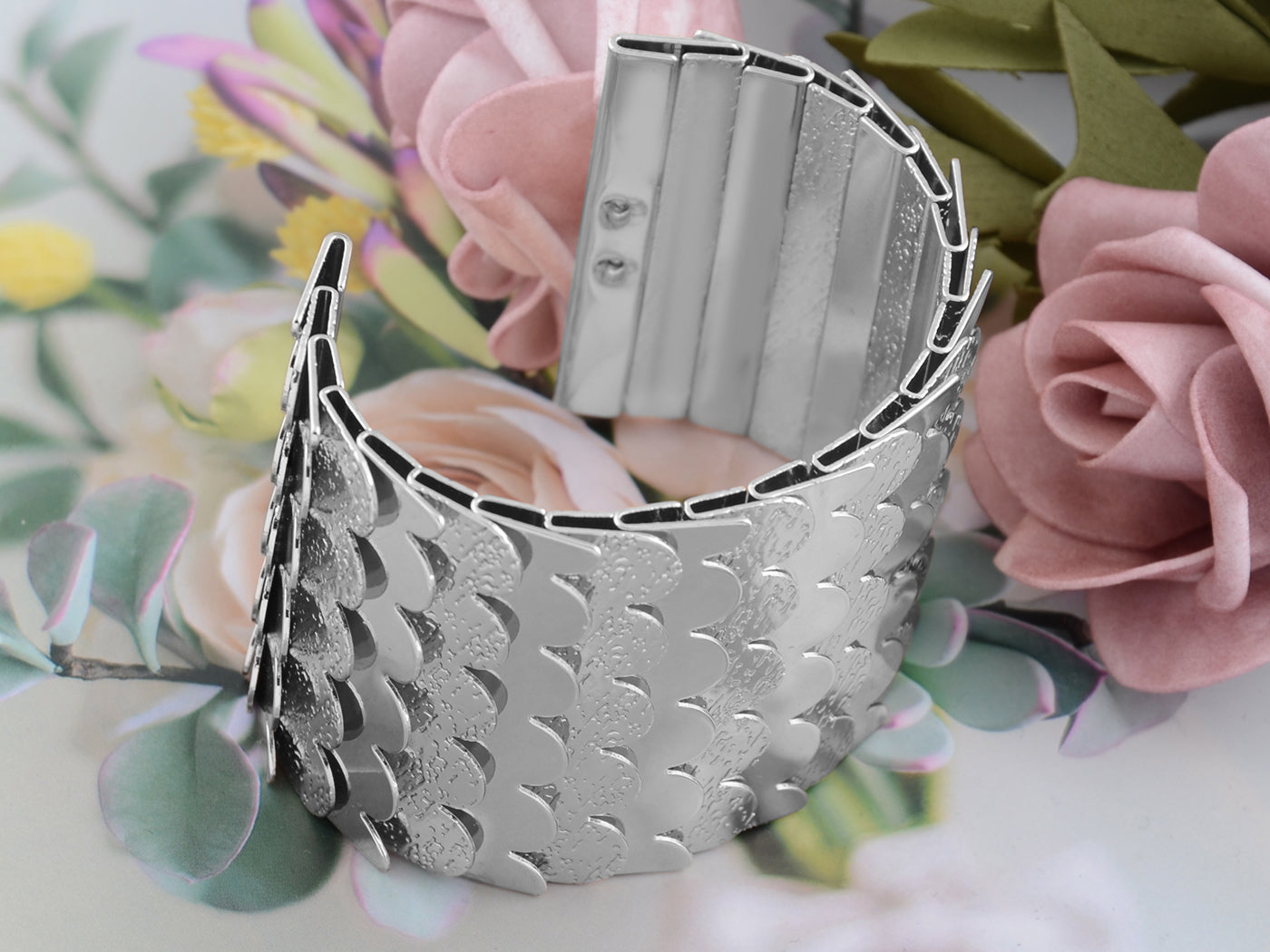 Egyptian Etched Textured Scales Scalloped Wrap Arm Cuff Bracelet