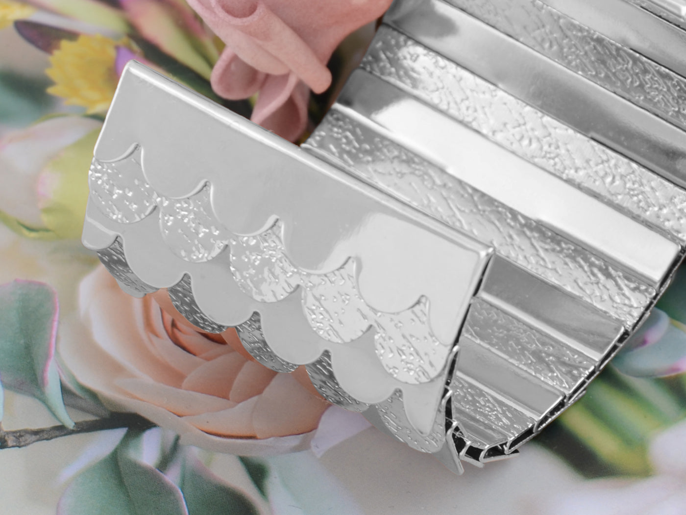 Egyptian Etched Textured Scales Scalloped Wrap Arm Cuff Bracelet