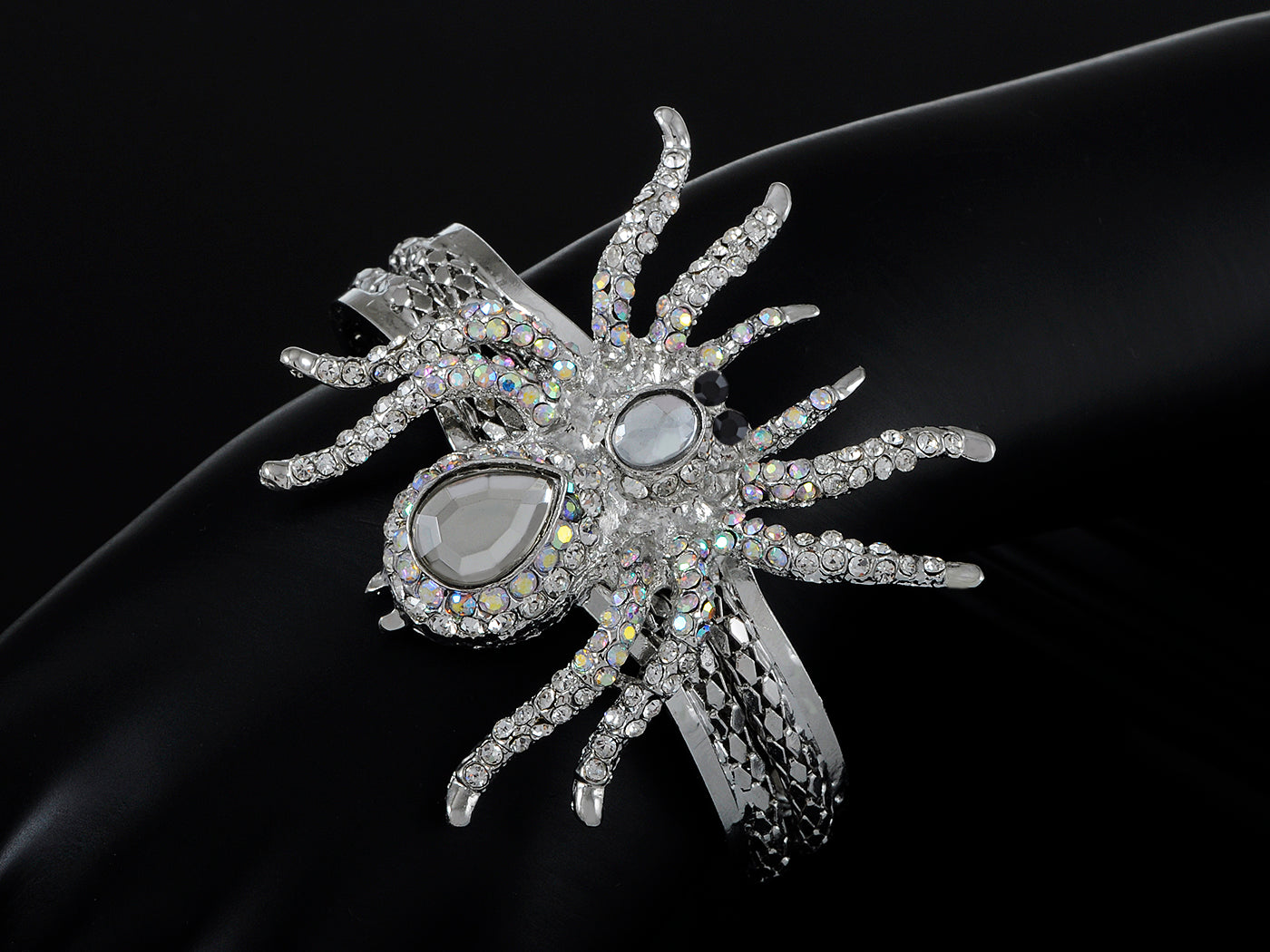 Spider Bangle Bracelet With Double Rhinestones