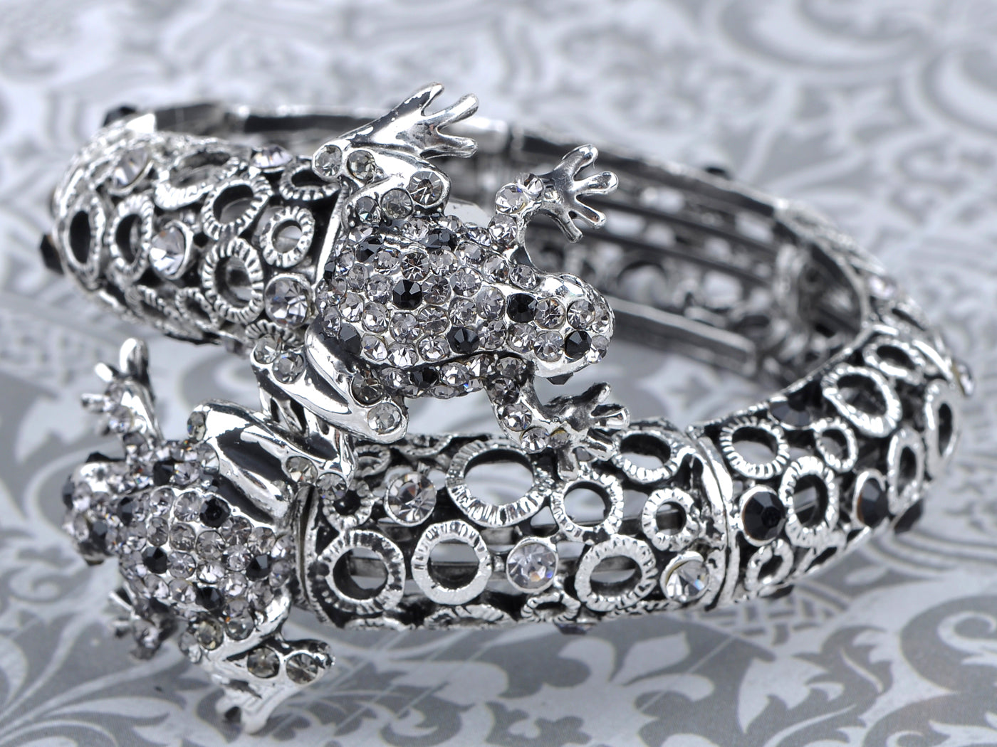 Jet Black Twin Frog Couple Bracelet Bangle Cuff