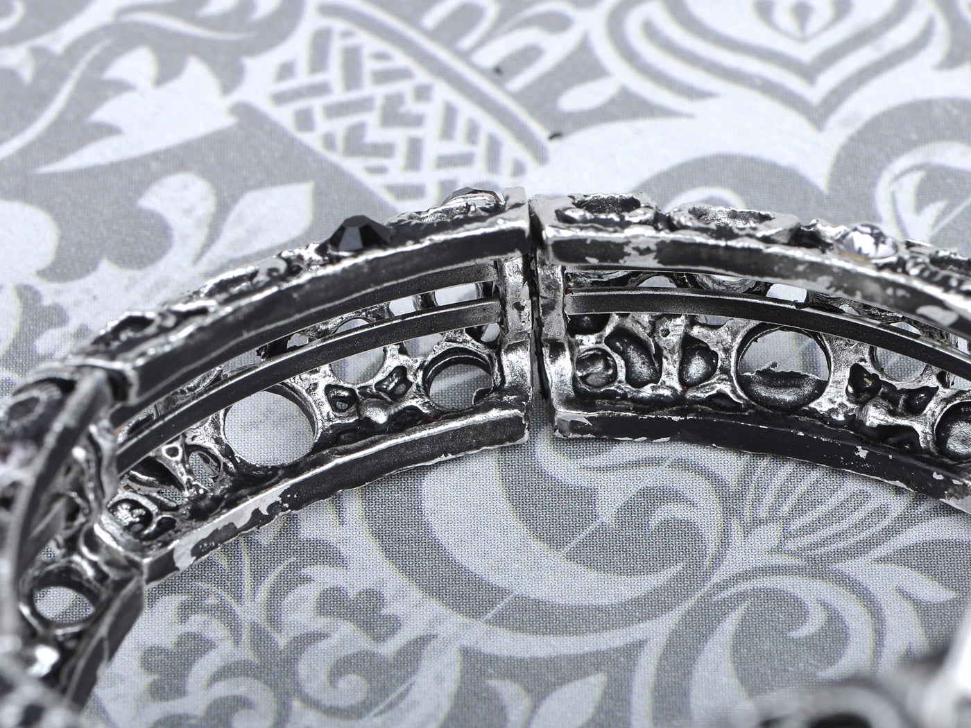 Jet Black Twin Frog Couple Bracelet Bangle Cuff