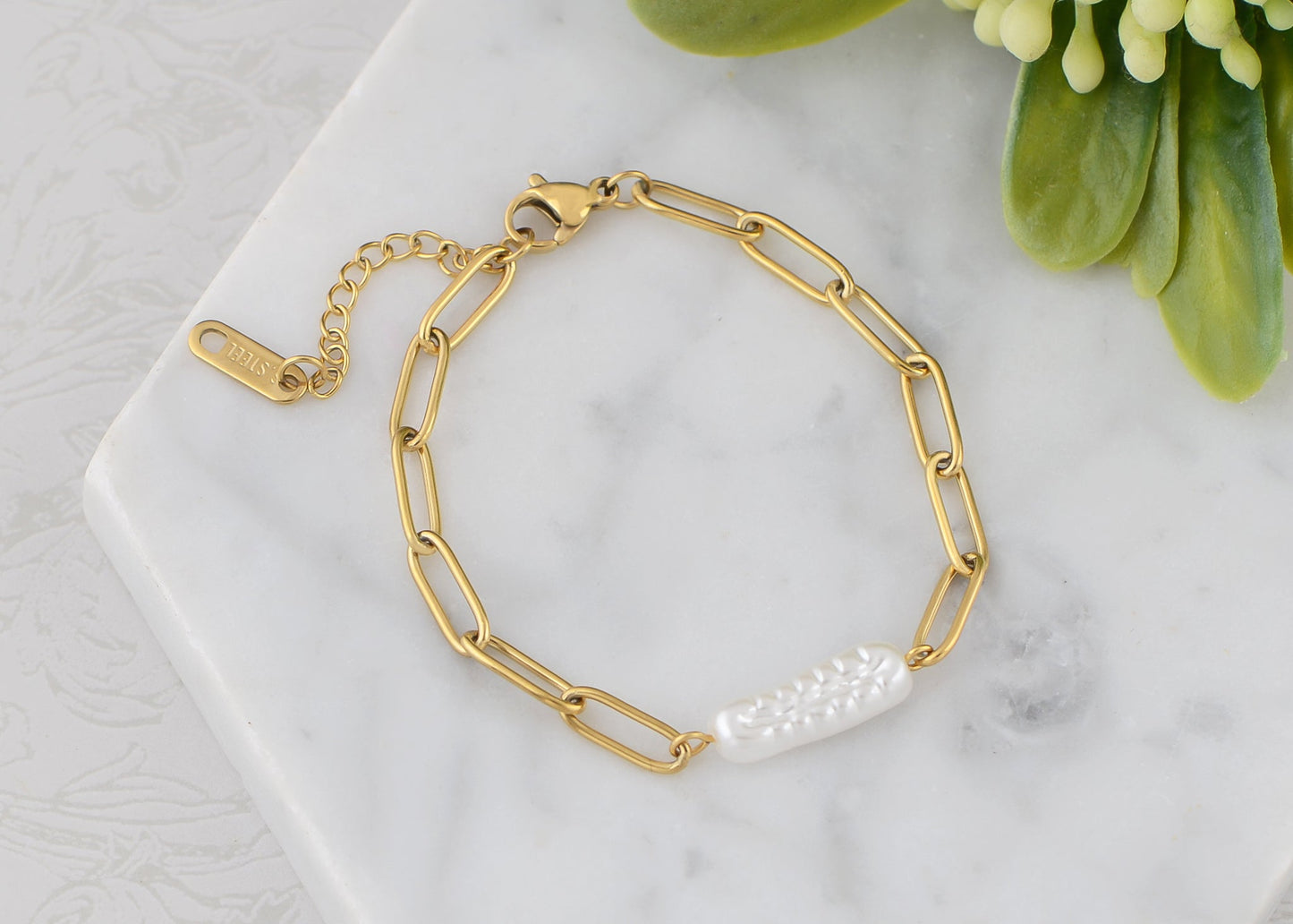 18K Gold-Plated Pearl Link Bracelet - Stainless Steel Pearl Bead Chain Bracelet Boho Chic Jewelry for Valentine's Day Birthdays