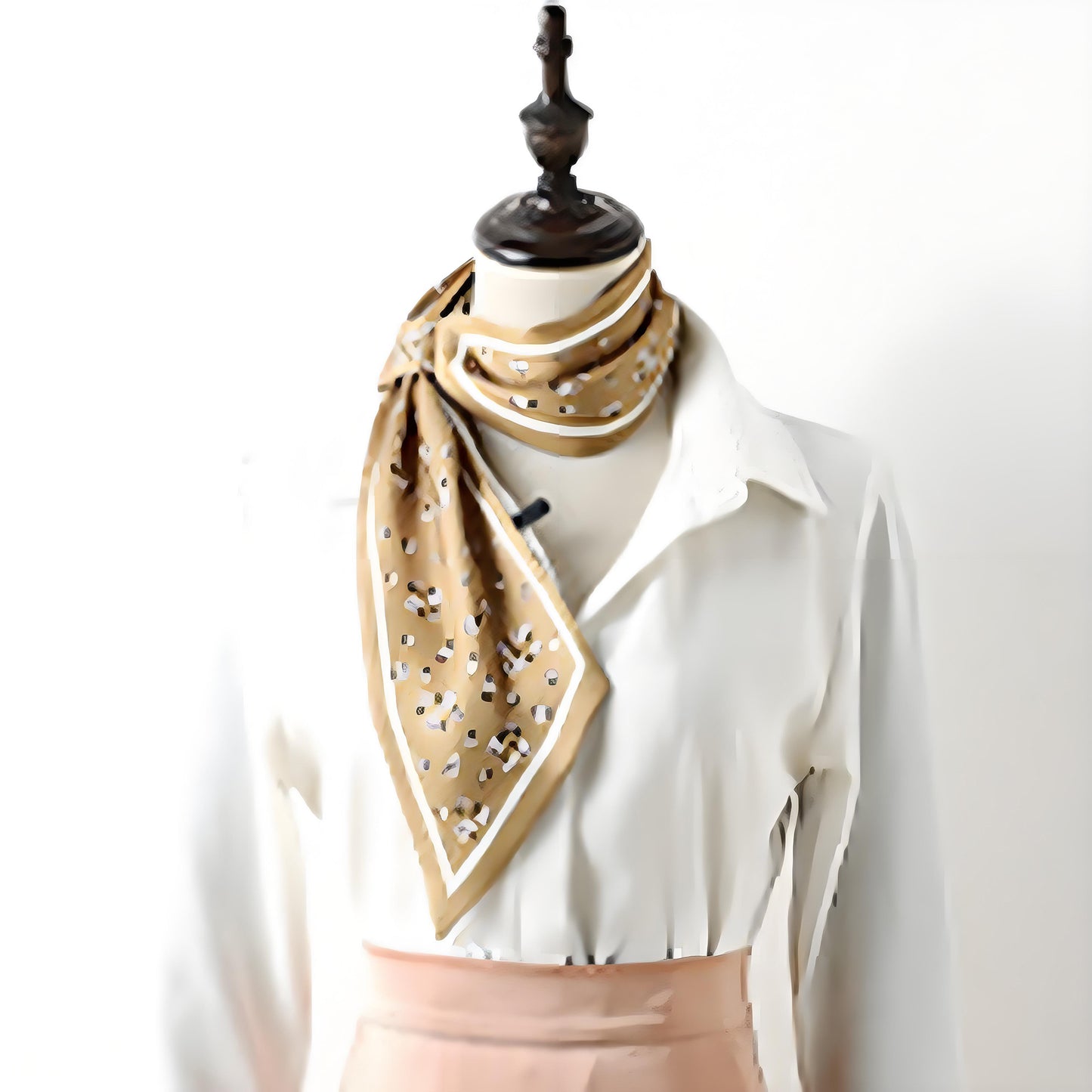 Small Floral Print Silky Scarf with Lightweight Soft Fabric Versatile Square Neck and Hair Accessory