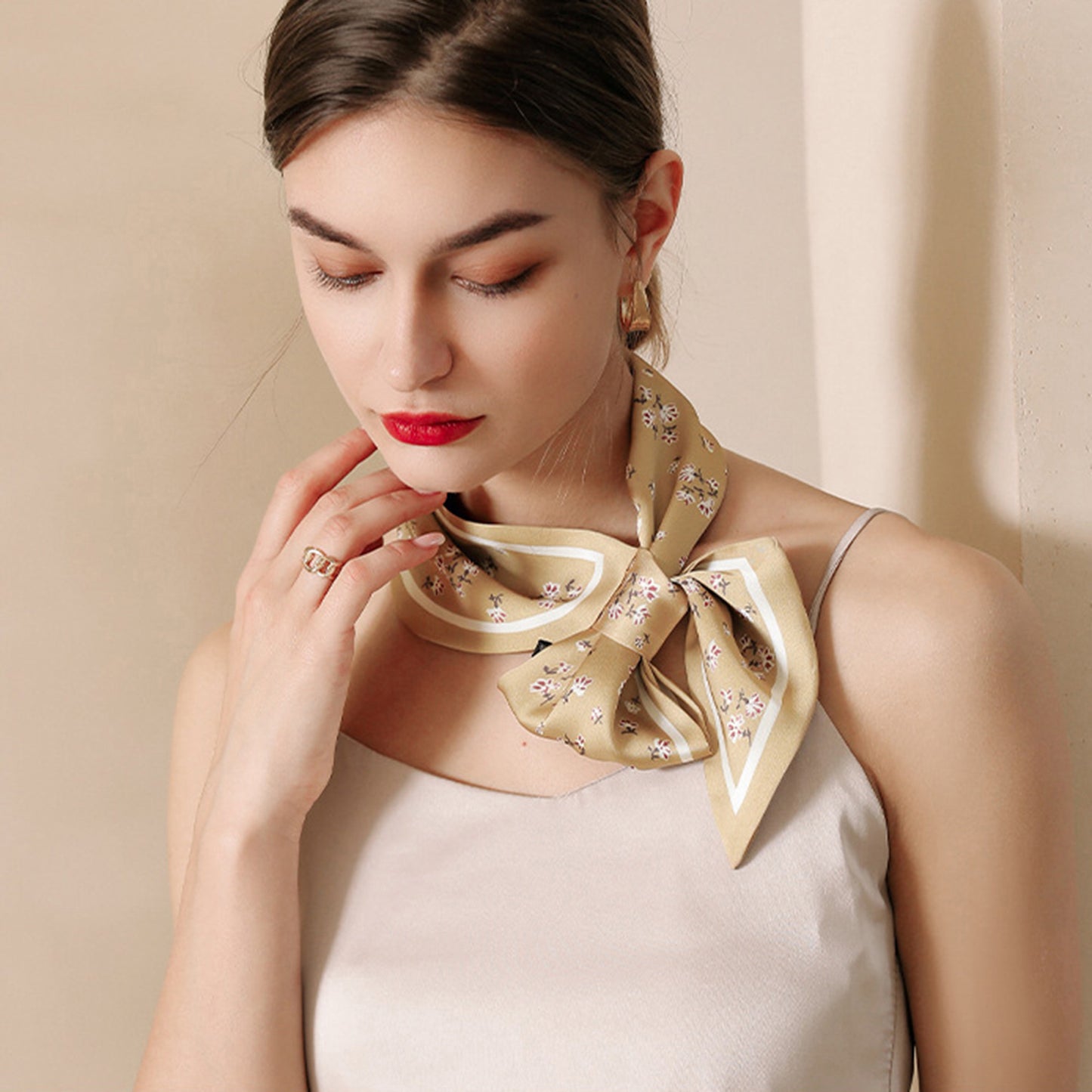 Small Floral Print Silky Scarf with Lightweight Soft Fabric Versatile Square Neck and Hair Accessory