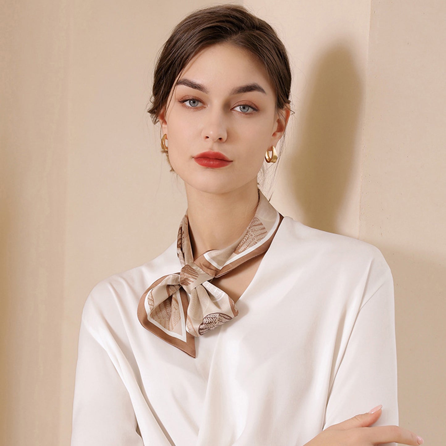 Leaf Print Silky Scarf with Lightweight Fabric Modern Square Design and Smooth Finish