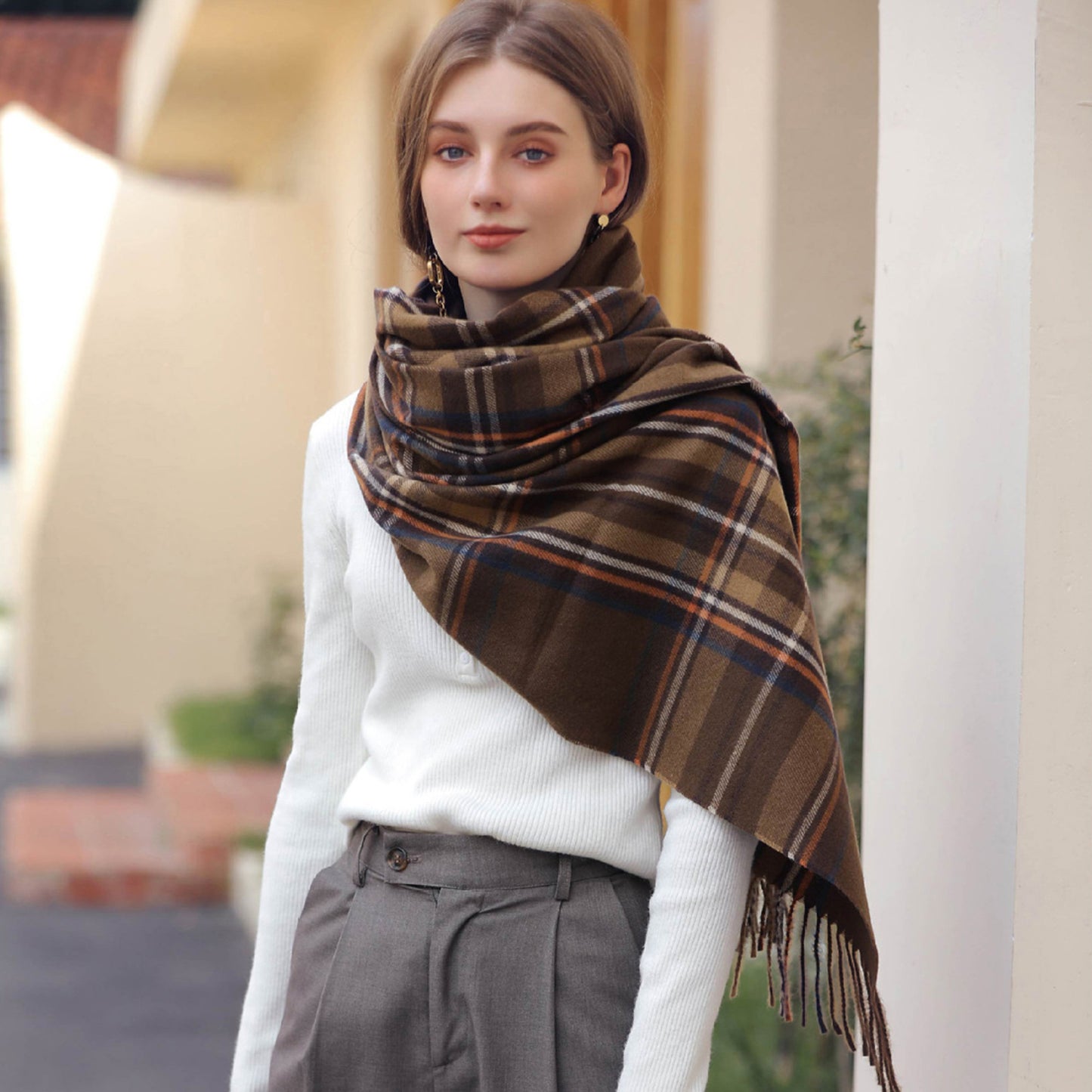 Plaid Fringe Scarf with Soft Woven Fabric Classic Check Pattern and Cozy Wrap Design
