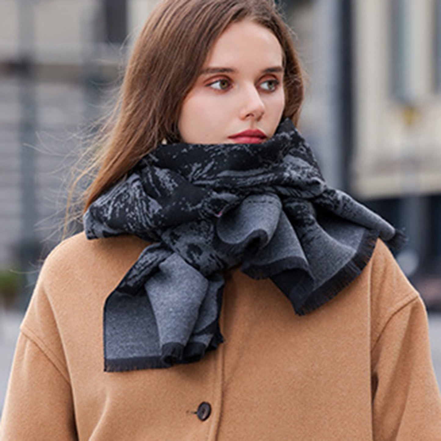 Abstract Print Woven Scarf with Soft Lightweight Fabric Modern Pattern and Frayed Edge Detailing