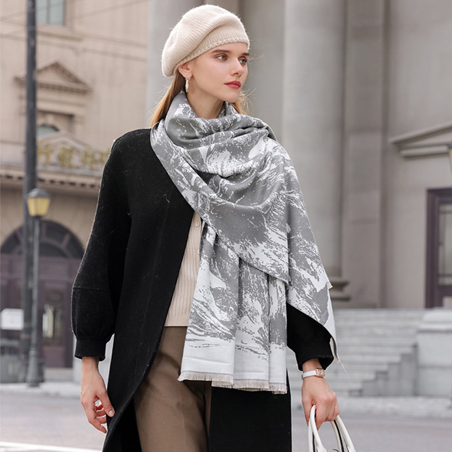 Abstract Print Woven Scarf with Soft Lightweight Fabric Modern Pattern and Frayed Edge Detailing